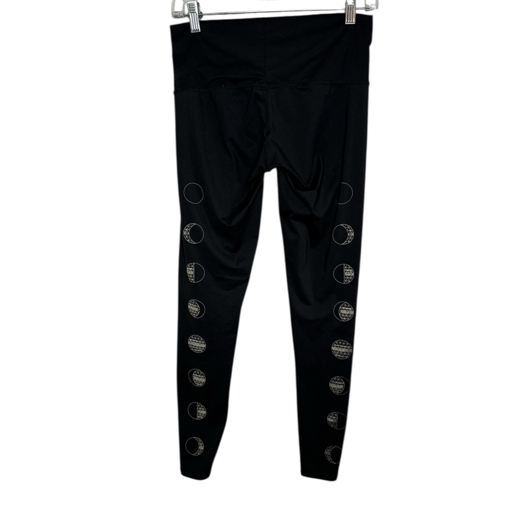 Teeki Moon Dance Hot Pants Medium